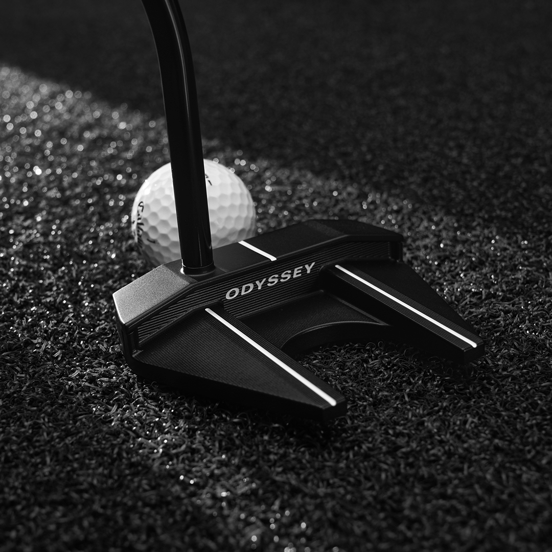 Odyssey Square 2 Square TRI-HOT Black Seven Single Bend Putter - view 2