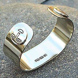 Q-Link Silver Cuff with SRT-3